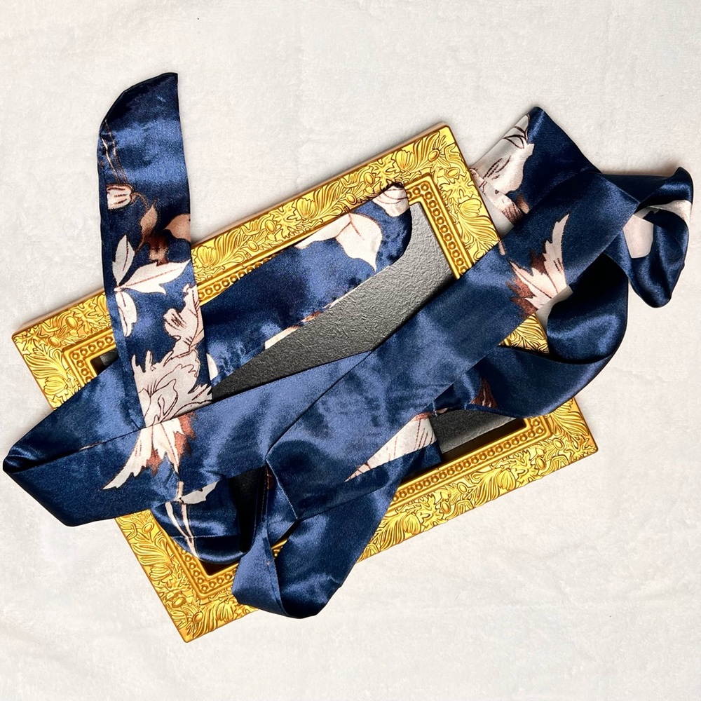 Elegant Blue Silk Flower Twilly Scarf